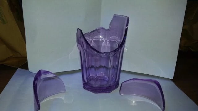 Ελεύθερη η 36χρονη που σκότωσε τον σύντροφό της με σπασμένο ποτήρι – «Ήθελα να τον τρομάξω και όχι να τον σκοτώσω»